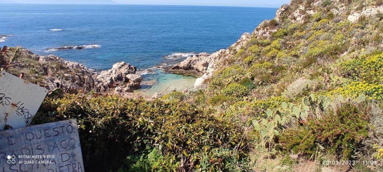 Bed and Breakfast La Casa Del Nonno Milazzo Exterior foto