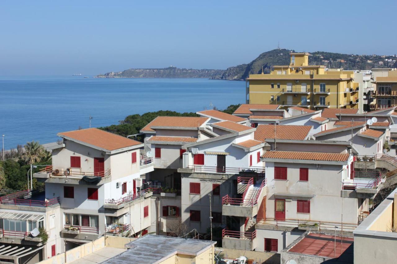 Bed and Breakfast La Casa Del Nonno Milazzo Exterior foto